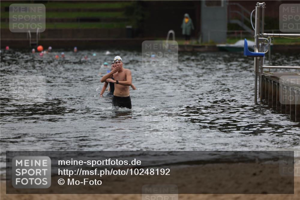 13.09.2026 - Stadtparktriathlon Mo-Foto http://msf.ph/oto/10248192 13.09.2026 13:12:20 Schwimmen 1468 meine-sportfotos.de