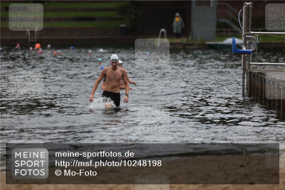 13.09.2026 - Stadtparktriathlon Mo-Foto http://msf.ph/oto/10248198 13.09.2026 13:12:21 Schwimmen 1468 meine-sportfotos.de