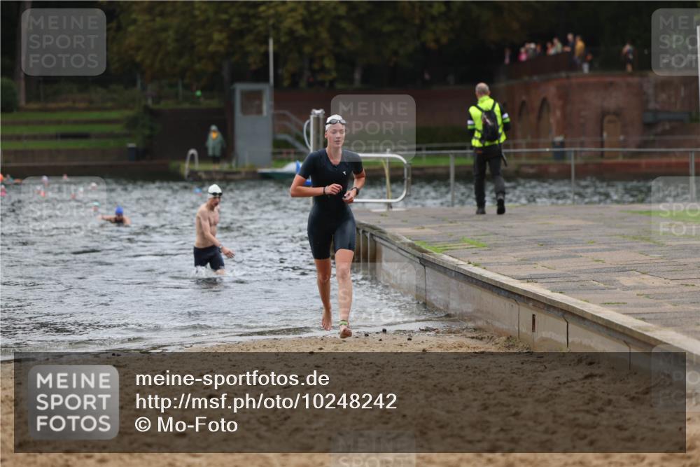 13.09.2026 - Stadtparktriathlon Mo-Foto http://msf.ph/oto/10248242 13.09.2026 13:12:33 Schwimmen 1456, 1468, 1471 meine-sportfotos.de