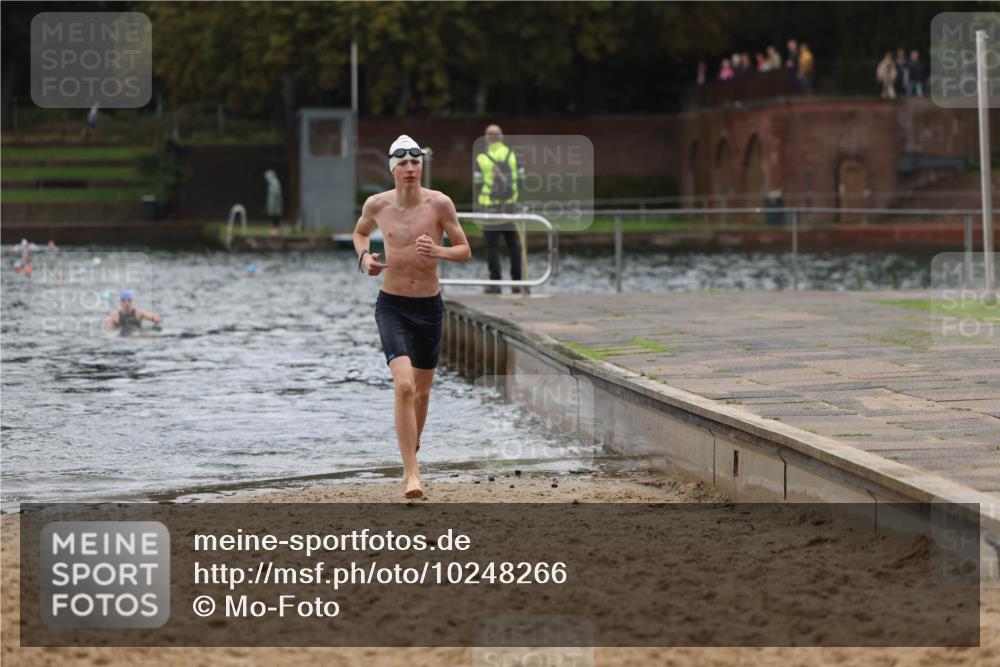 13.09.2026 - Stadtparktriathlon Mo-Foto http://msf.ph/oto/10248266 13.09.2026 13:12:39 Schwimmen 1456, 1471 meine-sportfotos.de