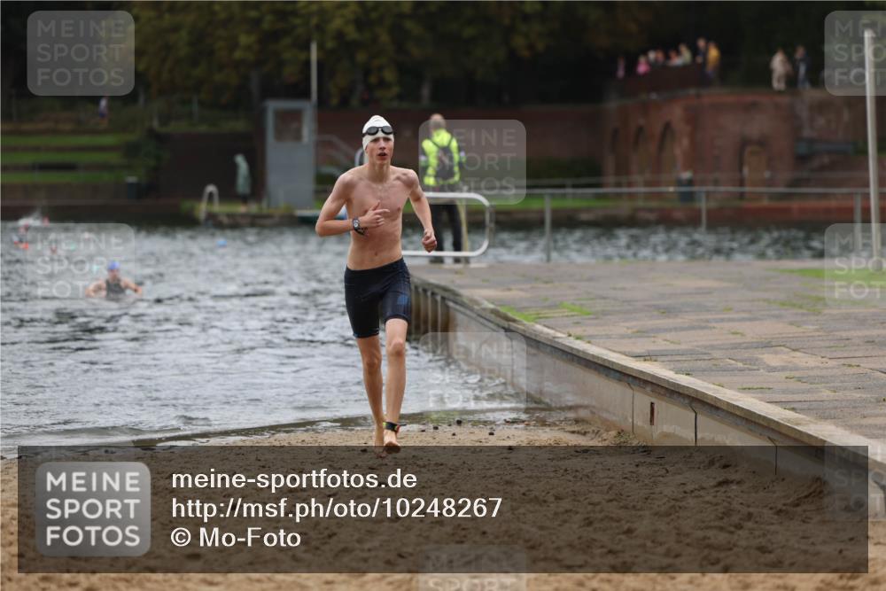 13.09.2026 - Stadtparktriathlon Mo-Foto http://msf.ph/oto/10248267 13.09.2026 13:12:39 Schwimmen 1456, 1471 meine-sportfotos.de