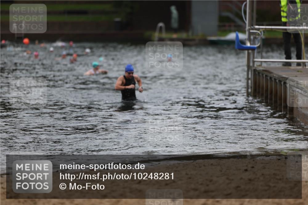 13.09.2026 - Stadtparktriathlon Mo-Foto http://msf.ph/oto/10248281 13.09.2026 13:12:47 Schwimmen 1429 meine-sportfotos.de