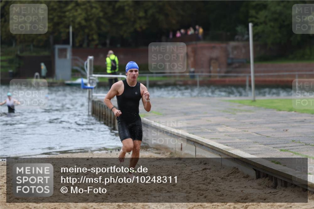 13.09.2026 - Stadtparktriathlon Mo-Foto http://msf.ph/oto/10248311 13.09.2026 13:12:55 Schwimmen 1429 meine-sportfotos.de