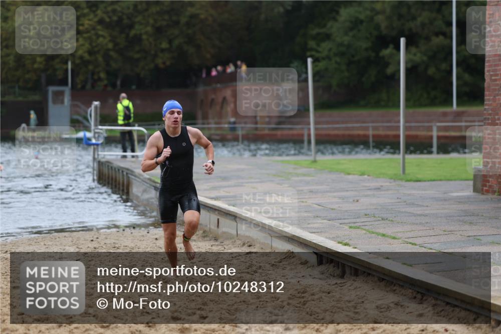 13.09.2026 - Stadtparktriathlon Mo-Foto http://msf.ph/oto/10248312 13.09.2026 13:12:55 Schwimmen 1429 meine-sportfotos.de