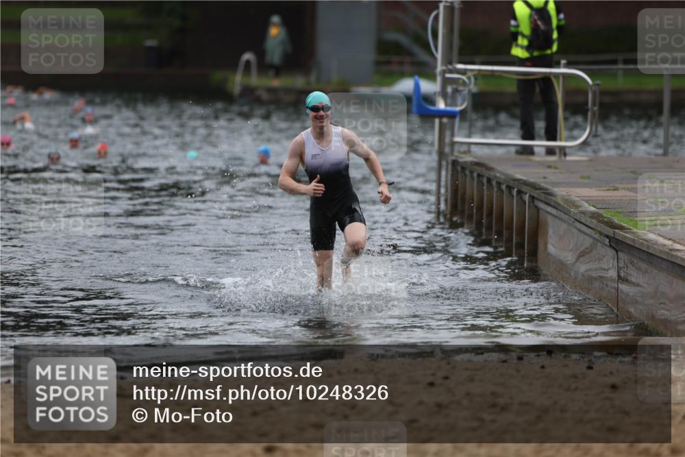 13.09.2026 - Stadtparktriathlon Mo-Foto http://msf.ph/oto/10248326 13.09.2026 13:13:06 Schwimmen 1442 meine-sportfotos.de