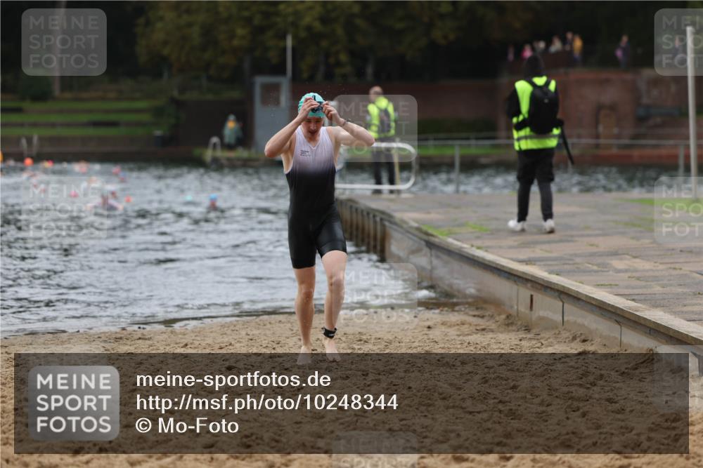 13.09.2026 - Stadtparktriathlon Mo-Foto http://msf.ph/oto/10248344 13.09.2026 13:13:09 Schwimmen 1442 meine-sportfotos.de