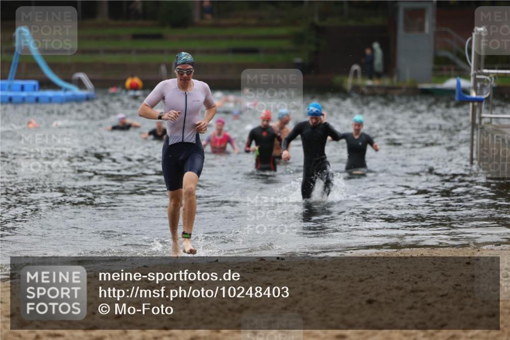 13.09.2026 - Stadtparktriathlon Mo-Foto http://msf.ph/oto/10248403 13.09.2026 13:13:31 Schwimmen 1430, 1438, 1439, 1444 meine-sportfotos.de