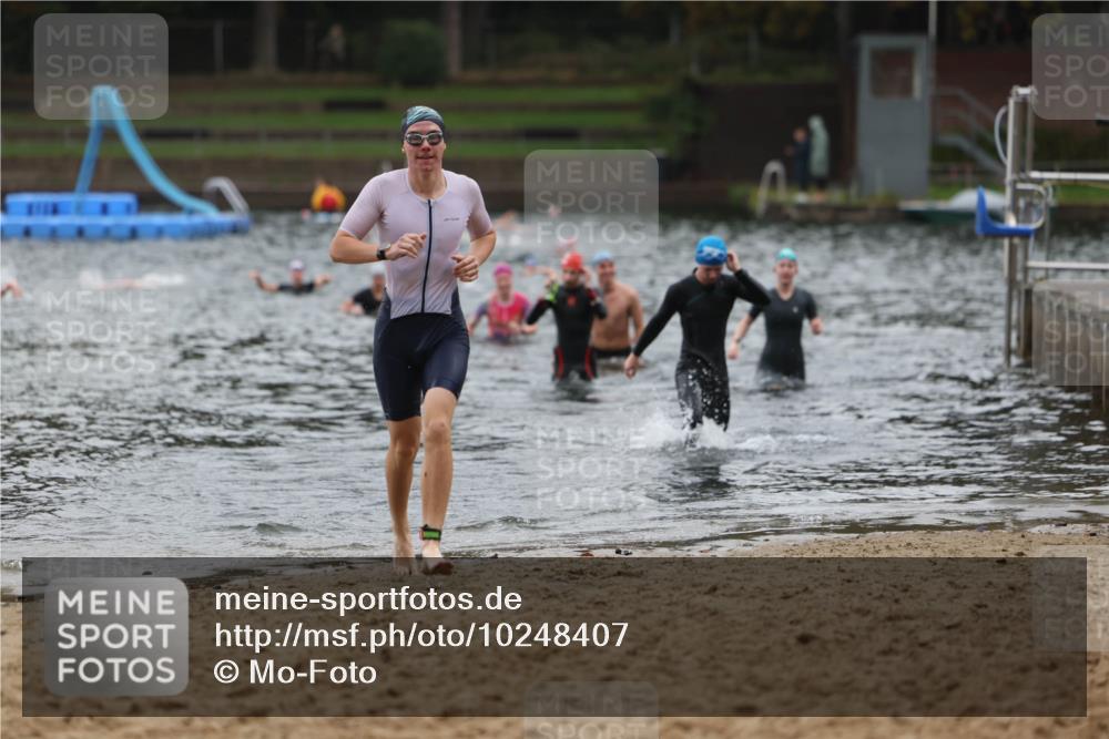 13.09.2026 - Stadtparktriathlon Mo-Foto http://msf.ph/oto/10248407 13.09.2026 13:13:31 Schwimmen 1430, 1438, 1439, 1444 meine-sportfotos.de