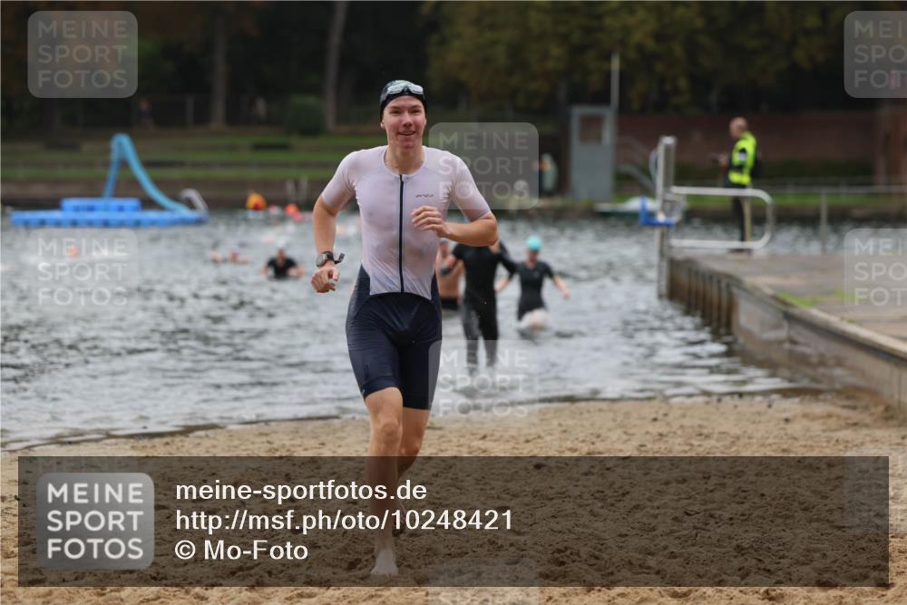 13.09.2026 - Stadtparktriathlon Mo-Foto http://msf.ph/oto/10248421 13.09.2026 13:13:34 Schwimmen 1430, 1436, 1438, 1439, 1444 meine-sportfotos.de