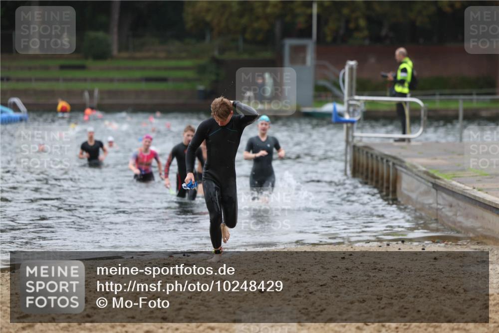 13.09.2026 - Stadtparktriathlon Mo-Foto http://msf.ph/oto/10248429 13.09.2026 13:13:36 Schwimmen 1430, 1436, 1438, 1439, 1444 meine-sportfotos.de
