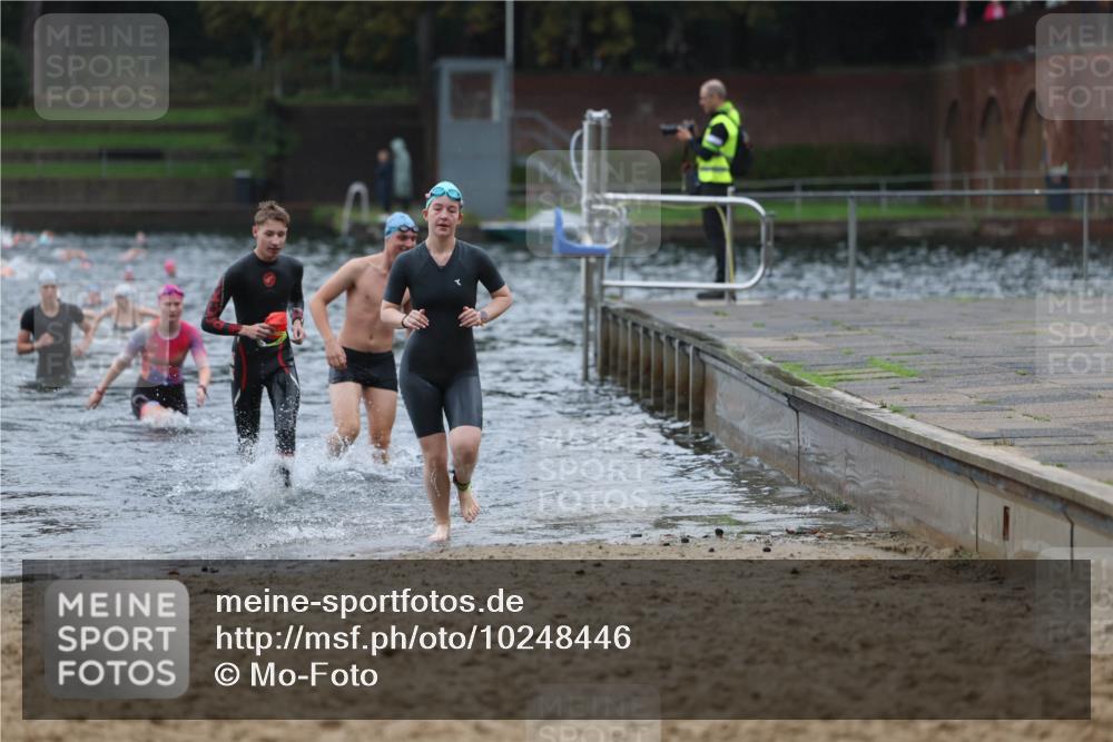 13.09.2026 - Stadtparktriathlon Mo-Foto http://msf.ph/oto/10248446 13.09.2026 13:13:40 Schwimmen 1430, 1436, 1438, 1444, 1458, 1463 meine-sportfotos.de
