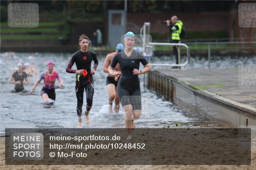 13.09.2026 - Stadtparktriathlon Mo-Foto http://msf.ph/oto/10248452 13.09.2026 13:13:41 Schwimmen 1430, 1436, 1438, 1444, 1458, 1463 meine-sportfotos.de