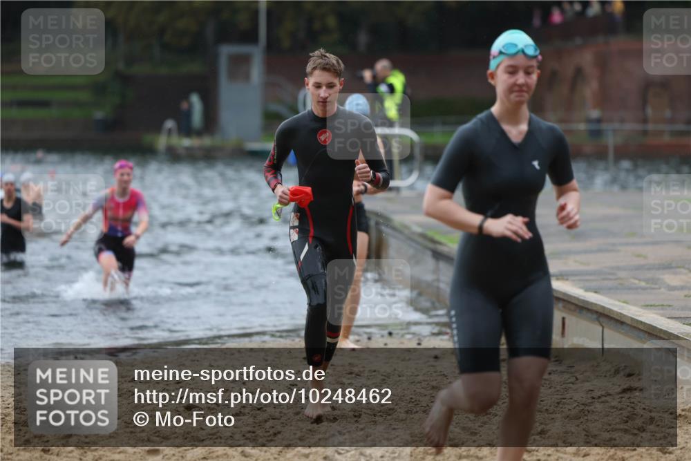 13.09.2026 - Stadtparktriathlon Mo-Foto http://msf.ph/oto/10248462 13.09.2026 13:13:43 Schwimmen 1430, 1436, 1444, 1458, 1463 meine-sportfotos.de