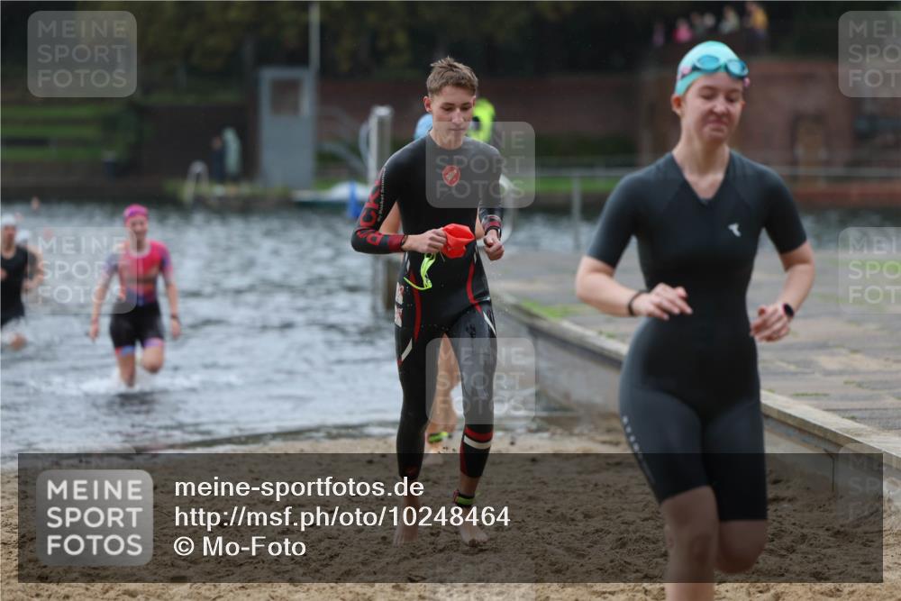 13.09.2026 - Stadtparktriathlon Mo-Foto http://msf.ph/oto/10248464 13.09.2026 13:13:44 Schwimmen 1430, 1436, 1444, 1458, 1463 meine-sportfotos.de