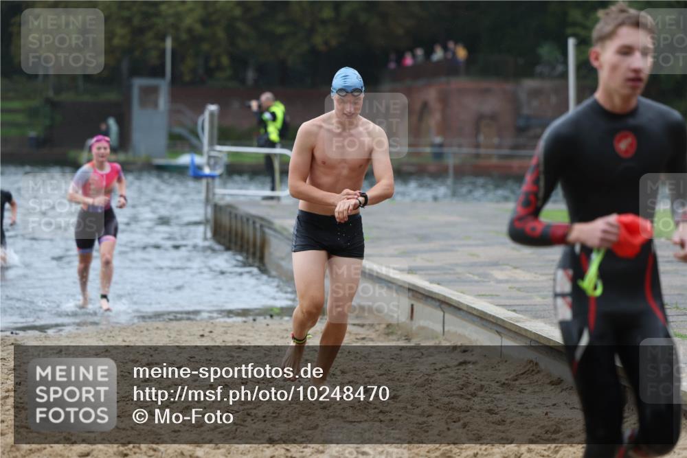 13.09.2026 - Stadtparktriathlon Mo-Foto http://msf.ph/oto/10248470 13.09.2026 13:13:46 Schwimmen 1430, 1436, 1444, 1458, 1463 meine-sportfotos.de