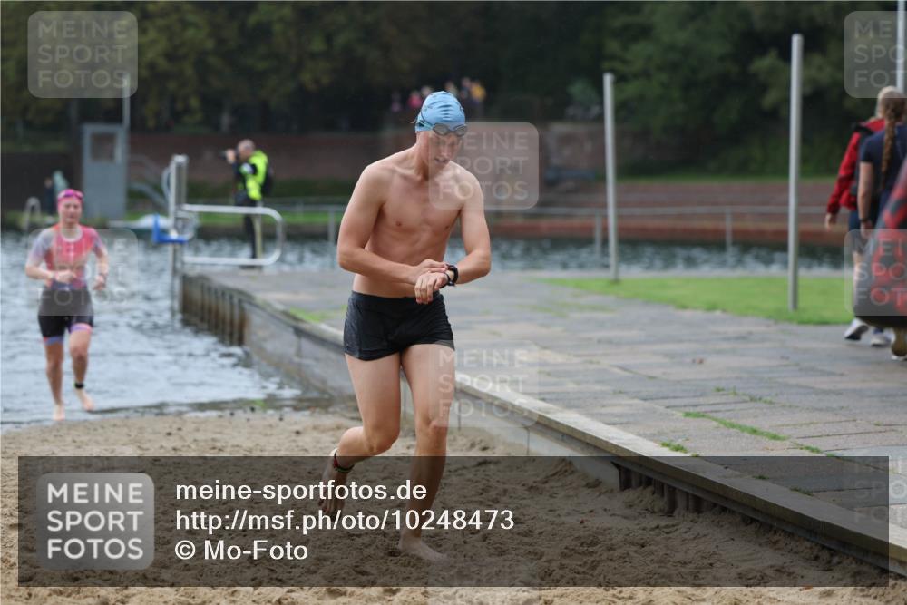 13.09.2026 - Stadtparktriathlon Mo-Foto http://msf.ph/oto/10248473 13.09.2026 13:13:46 Schwimmen 1430, 1436, 1444, 1458, 1463 meine-sportfotos.de