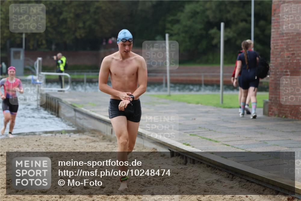 13.09.2026 - Stadtparktriathlon Mo-Foto http://msf.ph/oto/10248474 13.09.2026 13:13:47 Schwimmen 1430, 1436, 1444, 1458, 1463 meine-sportfotos.de