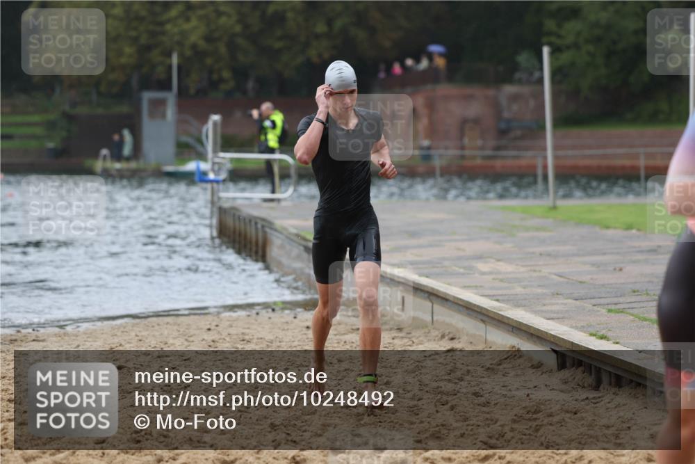 13.09.2026 - Stadtparktriathlon Mo-Foto http://msf.ph/oto/10248492 13.09.2026 13:13:51 Schwimmen 1436, 1448, 1458, 1463 meine-sportfotos.de