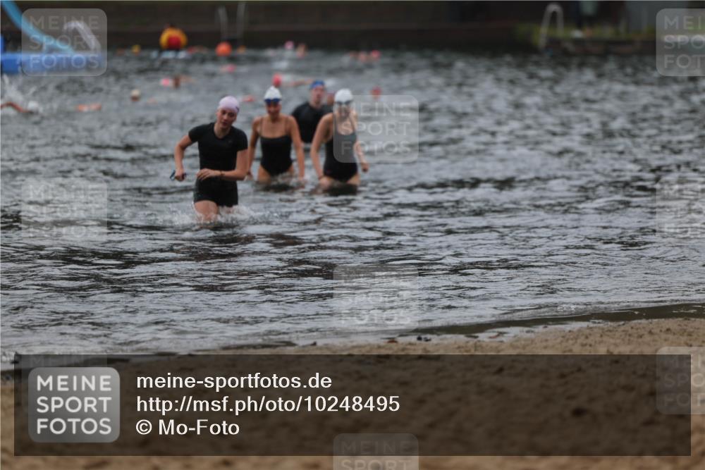 13.09.2026 - Stadtparktriathlon Mo-Foto http://msf.ph/oto/10248495 13.09.2026 13:13:55 Schwimmen 1448, 1458, 1463 meine-sportfotos.de