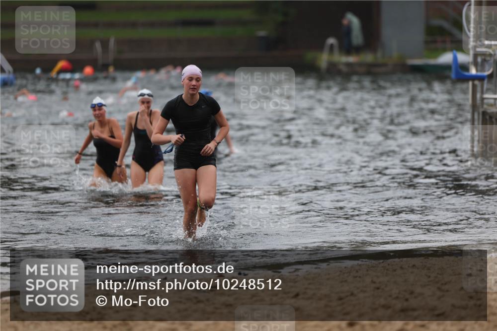 13.09.2026 - Stadtparktriathlon Mo-Foto http://msf.ph/oto/10248512 13.09.2026 13:14:00 Schwimmen 1440, 1448, 1470 meine-sportfotos.de