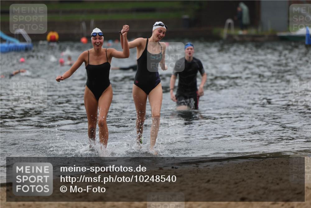 13.09.2026 - Stadtparktriathlon Mo-Foto http://msf.ph/oto/10248540 13.09.2026 13:14:06 Schwimmen 1434, 1440, 1448, 1470 meine-sportfotos.de