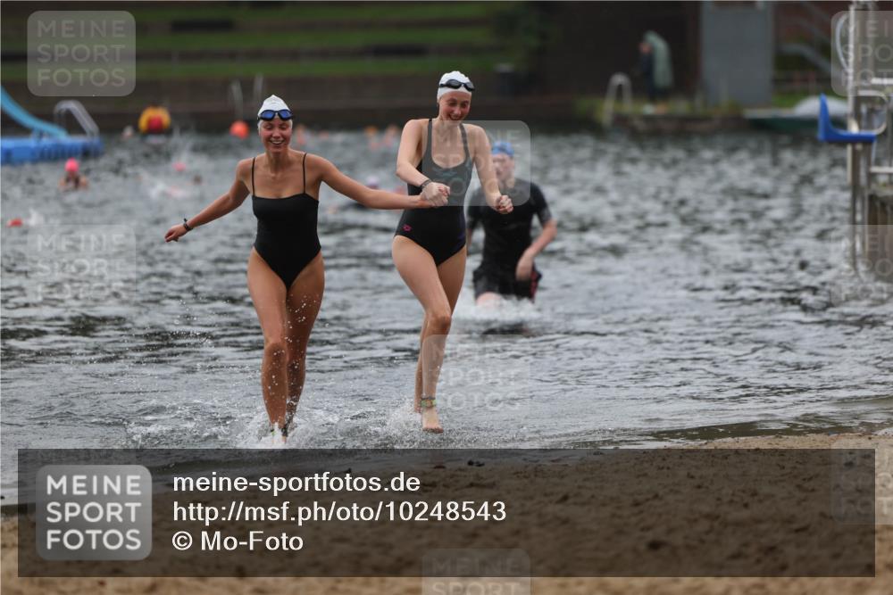 13.09.2026 - Stadtparktriathlon Mo-Foto http://msf.ph/oto/10248543 13.09.2026 13:14:07 Schwimmen 1434, 1440, 1448, 1470 meine-sportfotos.de