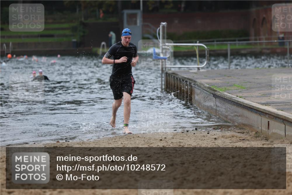 13.09.2026 - Stadtparktriathlon Mo-Foto http://msf.ph/oto/10248572 13.09.2026 13:14:13 Schwimmen 1434, 1440, 1470 meine-sportfotos.de