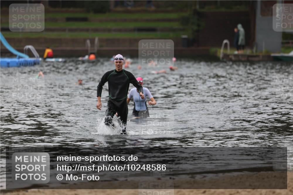 13.09.2026 - Stadtparktriathlon Mo-Foto http://msf.ph/oto/10248586 13.09.2026 13:14:31 Schwimmen 1450, 1474 meine-sportfotos.de