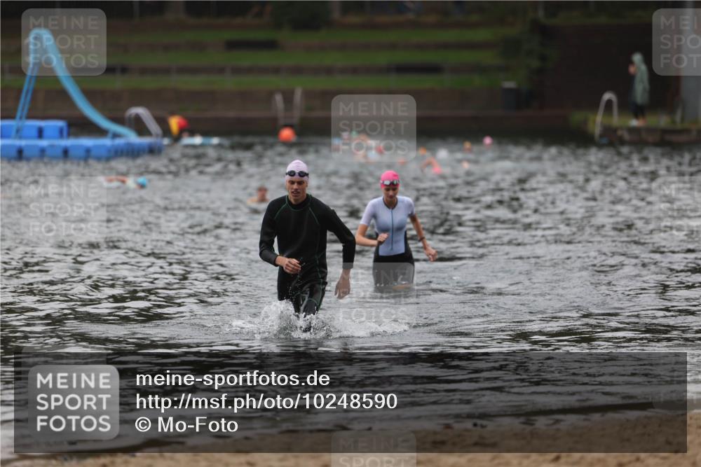 13.09.2026 - Stadtparktriathlon Mo-Foto http://msf.ph/oto/10248590 13.09.2026 13:14:32 Schwimmen 1450, 1474 meine-sportfotos.de
