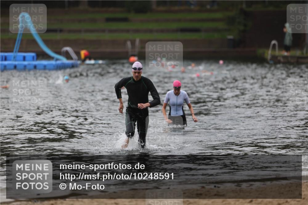 13.09.2026 - Stadtparktriathlon Mo-Foto http://msf.ph/oto/10248591 13.09.2026 13:14:32 Schwimmen 1450, 1474 meine-sportfotos.de