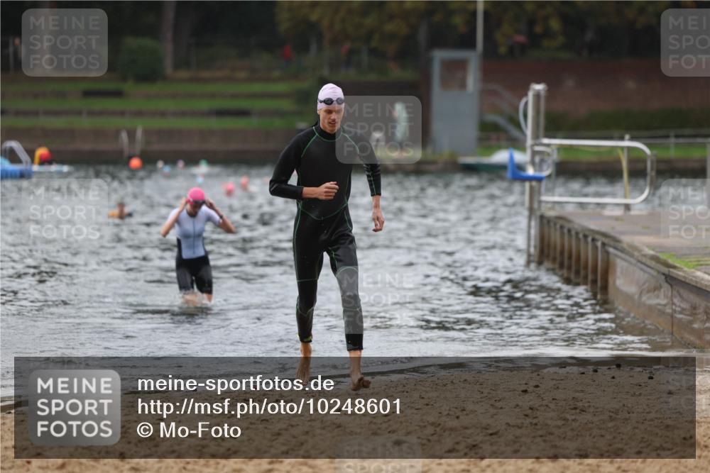 13.09.2026 - Stadtparktriathlon Mo-Foto http://msf.ph/oto/10248601 13.09.2026 13:14:35 Schwimmen 1450, 1474 meine-sportfotos.de