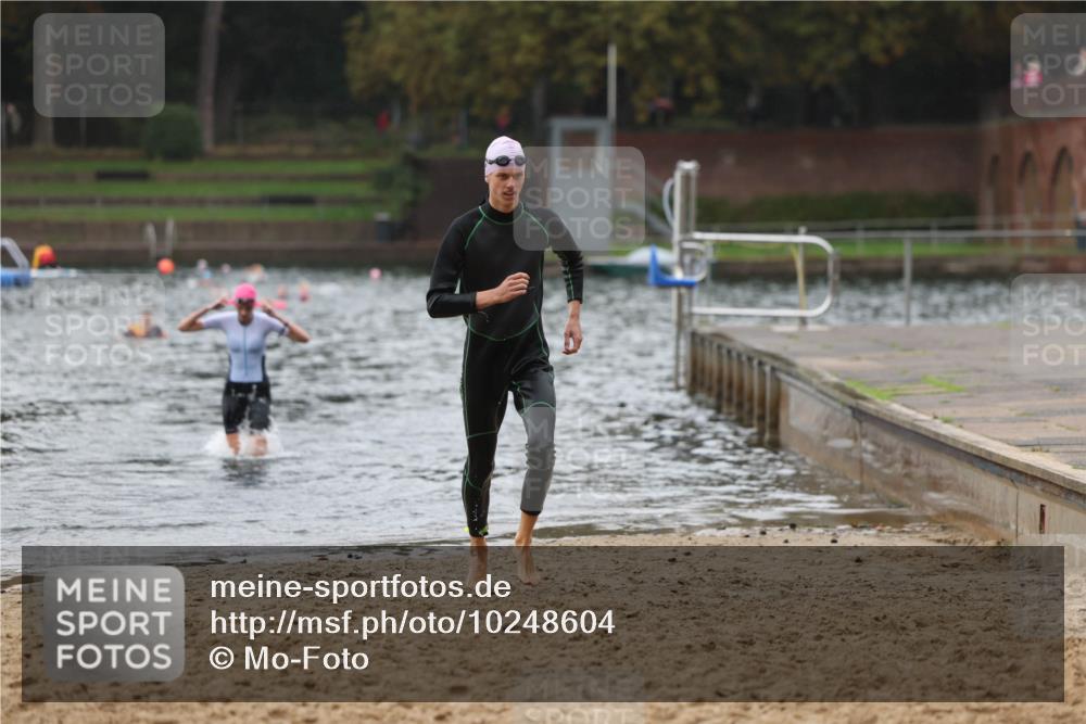 13.09.2026 - Stadtparktriathlon Mo-Foto http://msf.ph/oto/10248604 13.09.2026 13:14:35 Schwimmen 1450, 1474 meine-sportfotos.de