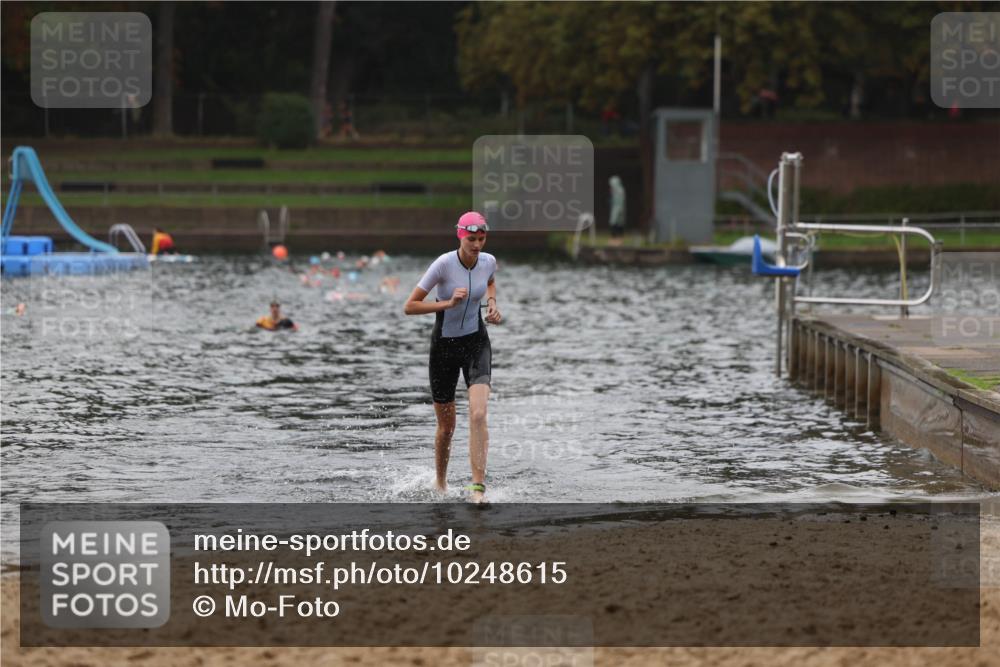 13.09.2026 - Stadtparktriathlon Mo-Foto http://msf.ph/oto/10248615 13.09.2026 13:14:39 Schwimmen 1450, 1474 meine-sportfotos.de