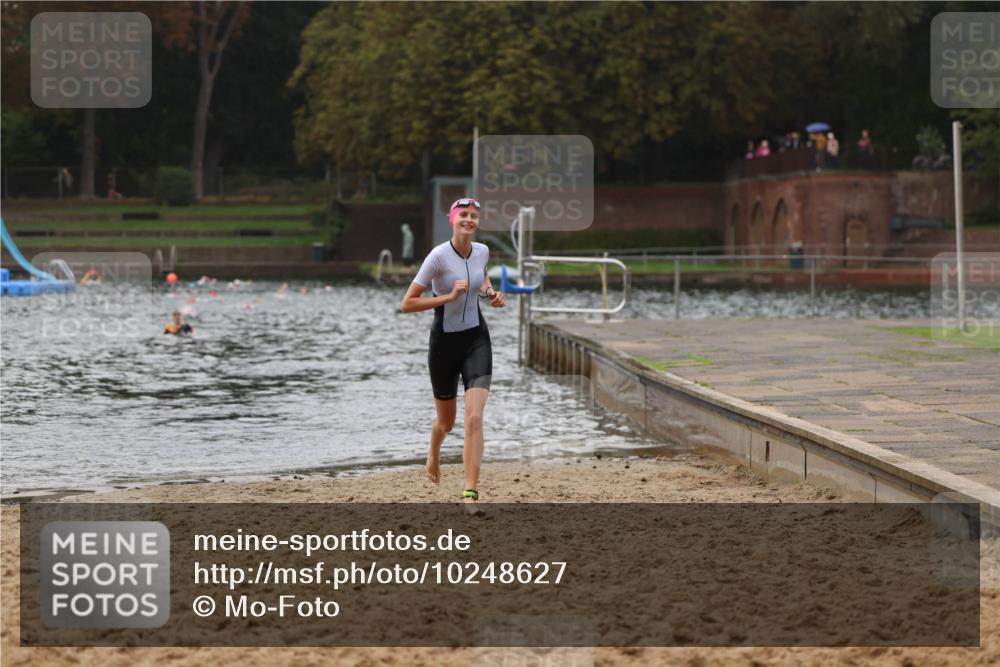 13.09.2026 - Stadtparktriathlon Mo-Foto http://msf.ph/oto/10248627 13.09.2026 13:14:41 Schwimmen 1450, 1474 meine-sportfotos.de