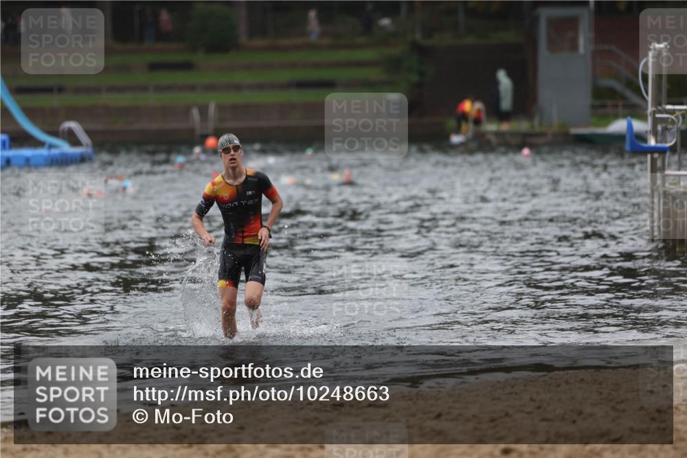13.09.2026 - Stadtparktriathlon Mo-Foto http://msf.ph/oto/10248663 13.09.2026 13:15:03 Schwimmen 1459 meine-sportfotos.de