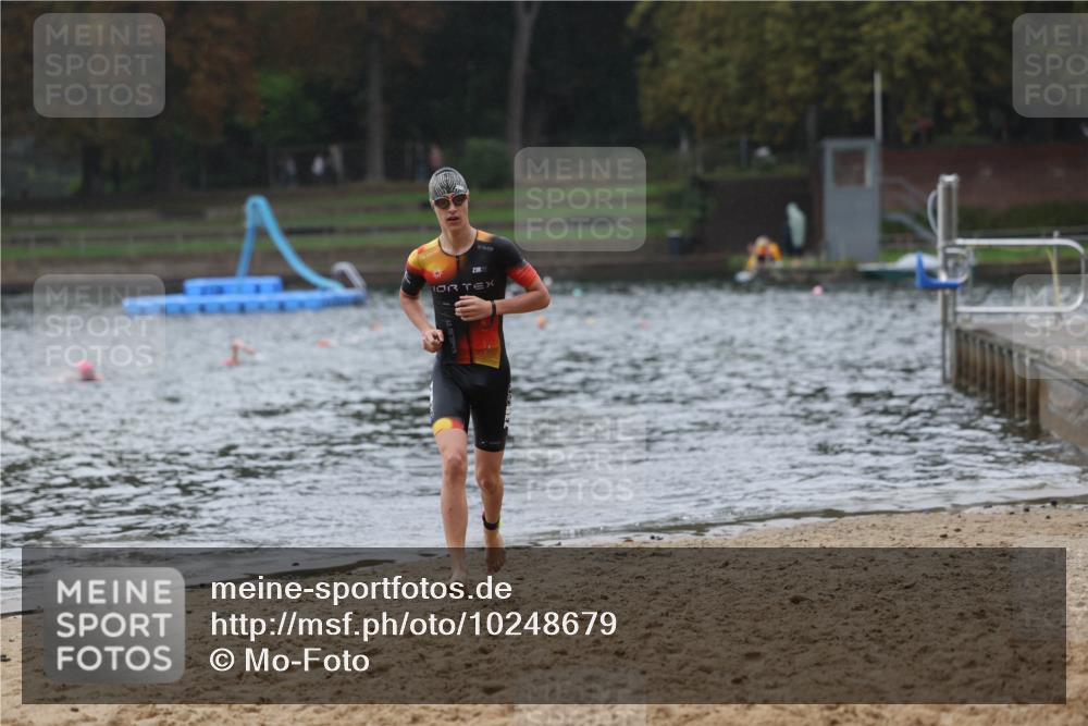 13.09.2026 - Stadtparktriathlon Mo-Foto http://msf.ph/oto/10248679 13.09.2026 13:15:07 Schwimmen 1459 meine-sportfotos.de