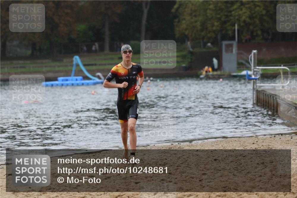 13.09.2026 - Stadtparktriathlon Mo-Foto http://msf.ph/oto/10248681 13.09.2026 13:15:07 Schwimmen 1459 meine-sportfotos.de