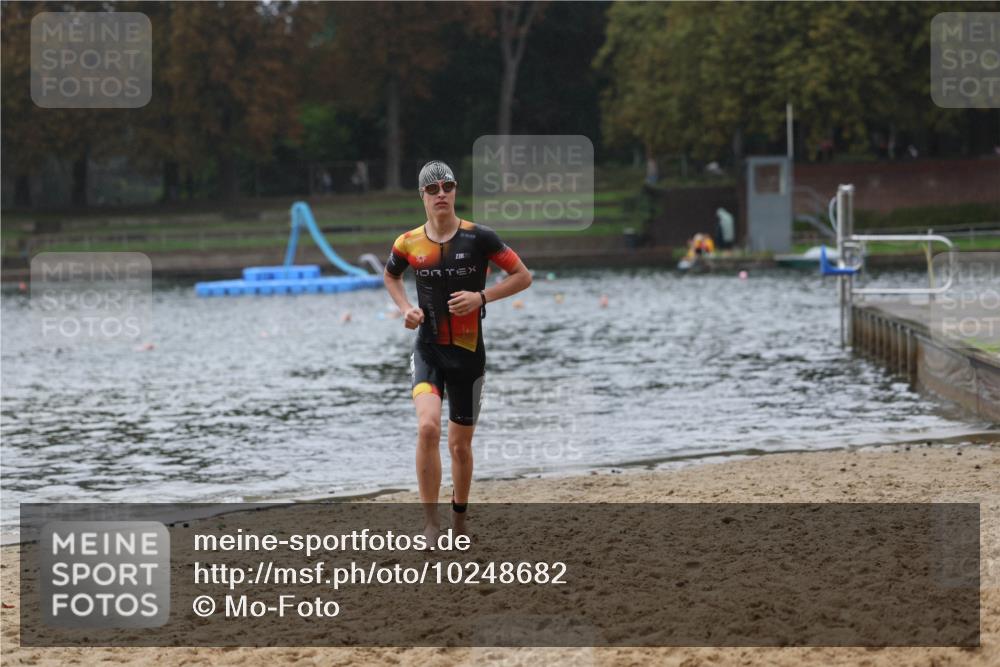 13.09.2026 - Stadtparktriathlon Mo-Foto http://msf.ph/oto/10248682 13.09.2026 13:15:08 Schwimmen 1459 meine-sportfotos.de
