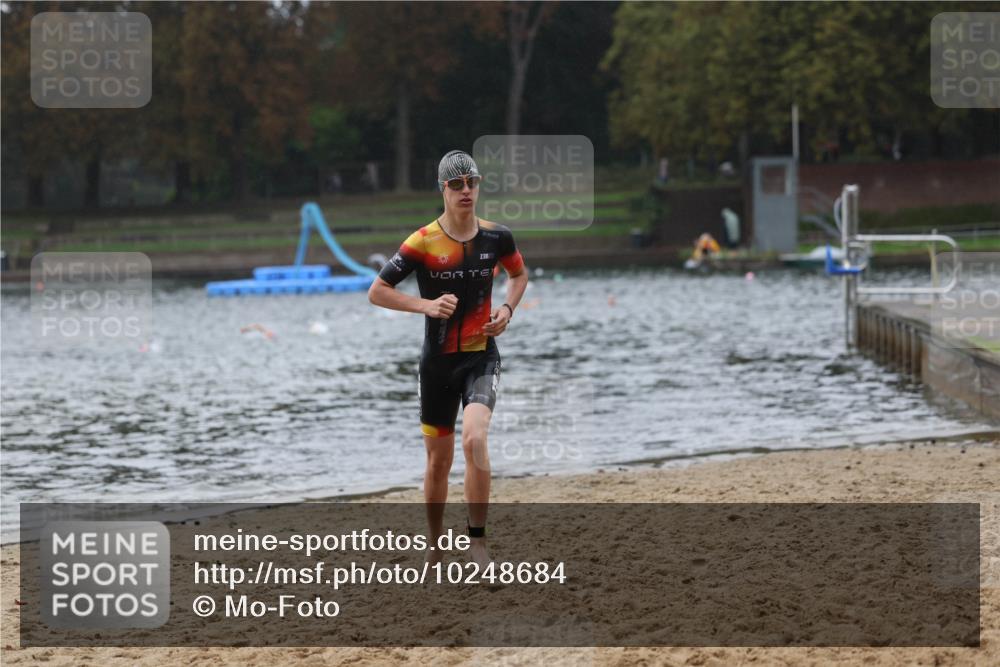 13.09.2026 - Stadtparktriathlon Mo-Foto http://msf.ph/oto/10248684 13.09.2026 13:15:08 Schwimmen 1459 meine-sportfotos.de