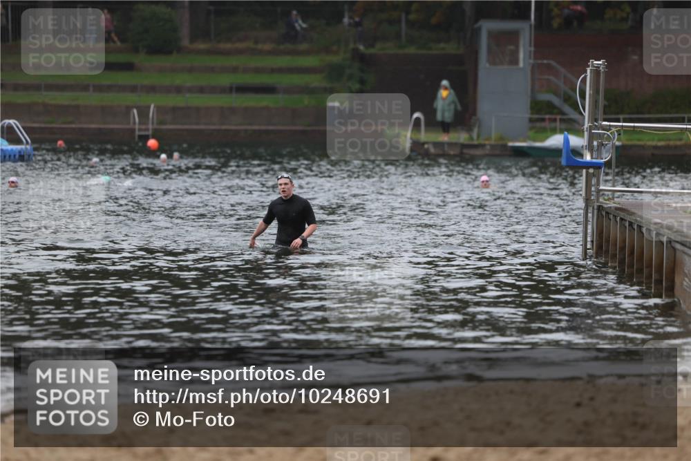 13.09.2026 - Stadtparktriathlon Mo-Foto http://msf.ph/oto/10248691 13.09.2026 13:15:43 Schwimmen  meine-sportfotos.de