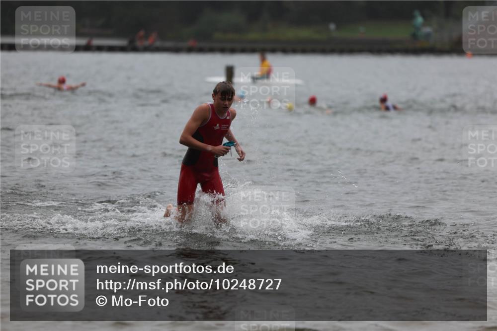 13.09.2026 - Stadtparktriathlon Mo-Foto http://msf.ph/oto/10248727 13.09.2026 13:16:02 Schwimmen 1462, 1507, 1512 meine-sportfotos.de