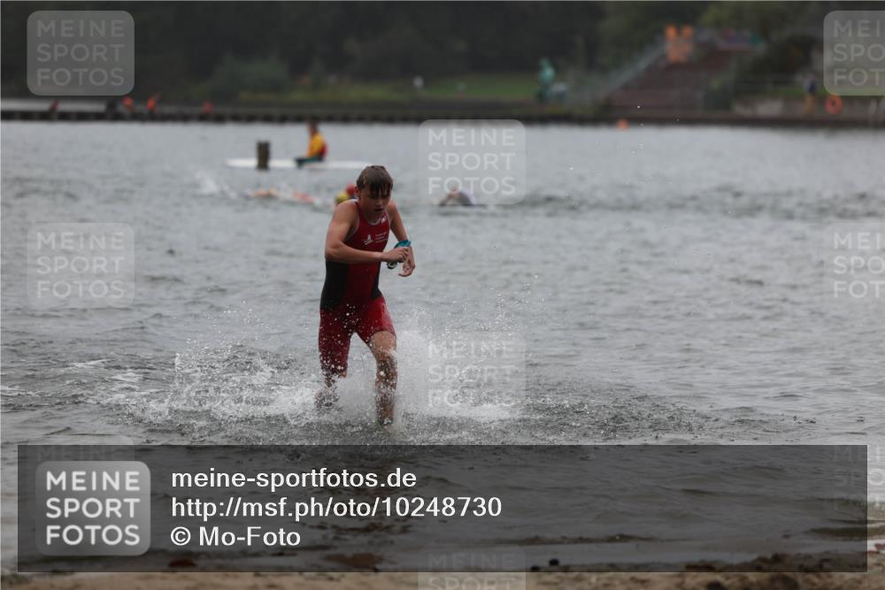 13.09.2026 - Stadtparktriathlon Mo-Foto http://msf.ph/oto/10248730 13.09.2026 13:16:03 Schwimmen 1462, 1507, 1512 meine-sportfotos.de