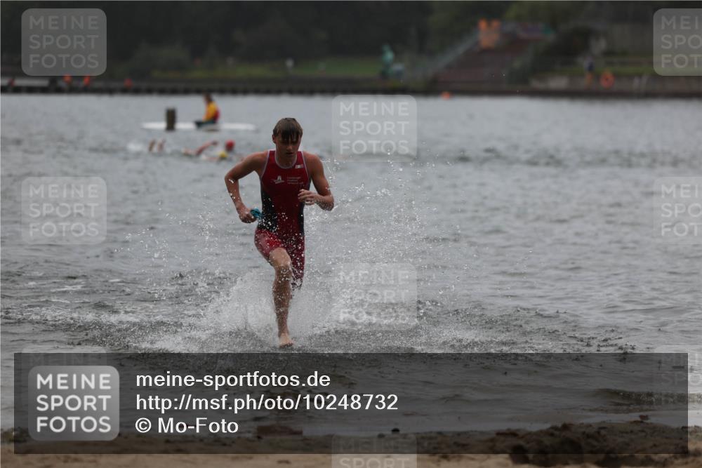 13.09.2026 - Stadtparktriathlon Mo-Foto http://msf.ph/oto/10248732 13.09.2026 13:16:03 Schwimmen 1462, 1507, 1512 meine-sportfotos.de