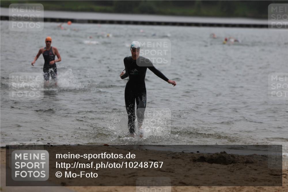 13.09.2026 - Stadtparktriathlon Mo-Foto http://msf.ph/oto/10248767 13.09.2026 13:16:27 Schwimmen 1505, 1506 meine-sportfotos.de