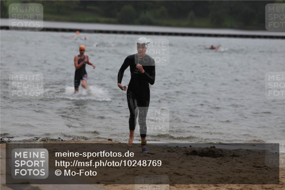 13.09.2026 - Stadtparktriathlon Mo-Foto http://msf.ph/oto/10248769 13.09.2026 13:16:28 Schwimmen 1505, 1506 meine-sportfotos.de