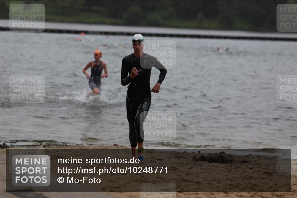 13.09.2026 - Stadtparktriathlon Mo-Foto http://msf.ph/oto/10248771 13.09.2026 13:16:28 Schwimmen 1505, 1506 meine-sportfotos.de