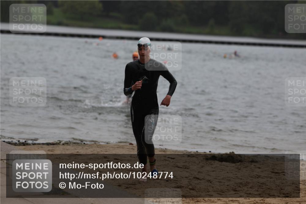 13.09.2026 - Stadtparktriathlon Mo-Foto http://msf.ph/oto/10248774 13.09.2026 13:16:29 Schwimmen 1505, 1506 meine-sportfotos.de