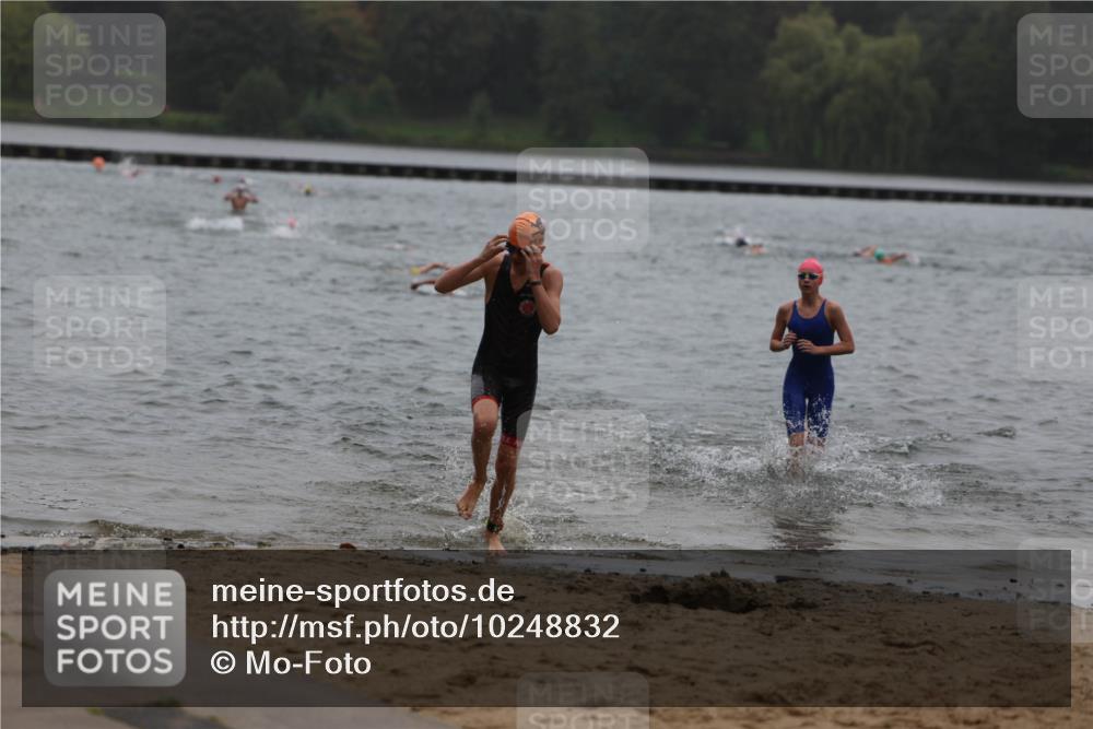 13.09.2026 - Stadtparktriathlon Mo-Foto http://msf.ph/oto/10248832 13.09.2026 13:16:56 Schwimmen 1484, 1526 meine-sportfotos.de