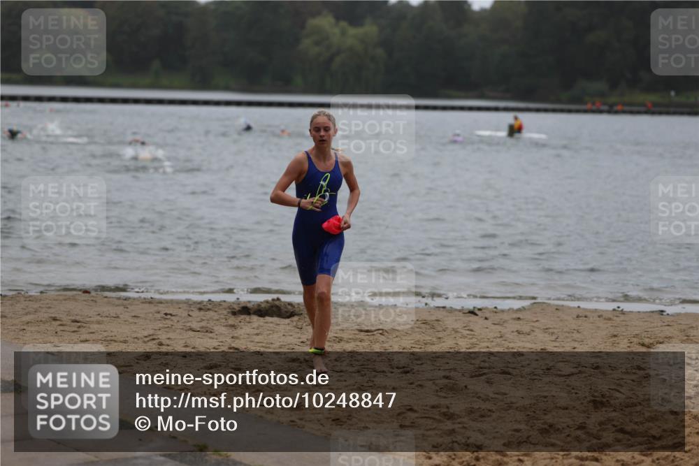 13.09.2026 - Stadtparktriathlon Mo-Foto http://msf.ph/oto/10248847 13.09.2026 13:17:00 Schwimmen 1484, 1519, 1526 meine-sportfotos.de