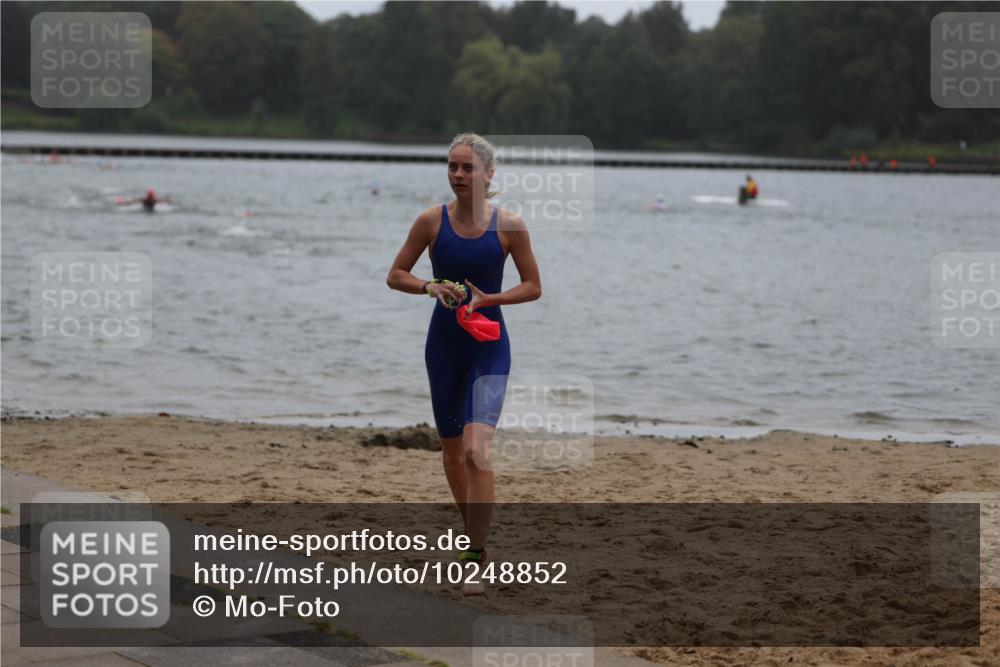 13.09.2026 - Stadtparktriathlon Mo-Foto http://msf.ph/oto/10248852 13.09.2026 13:17:00 Schwimmen 1484, 1519, 1526 meine-sportfotos.de